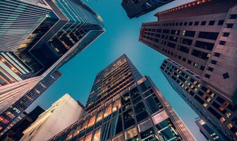 Rumbo Económico: Análisis Semanal de Índices y Mercados Globales